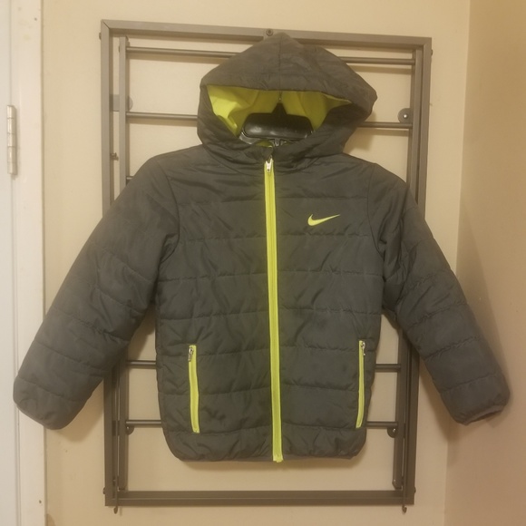boys nike coat